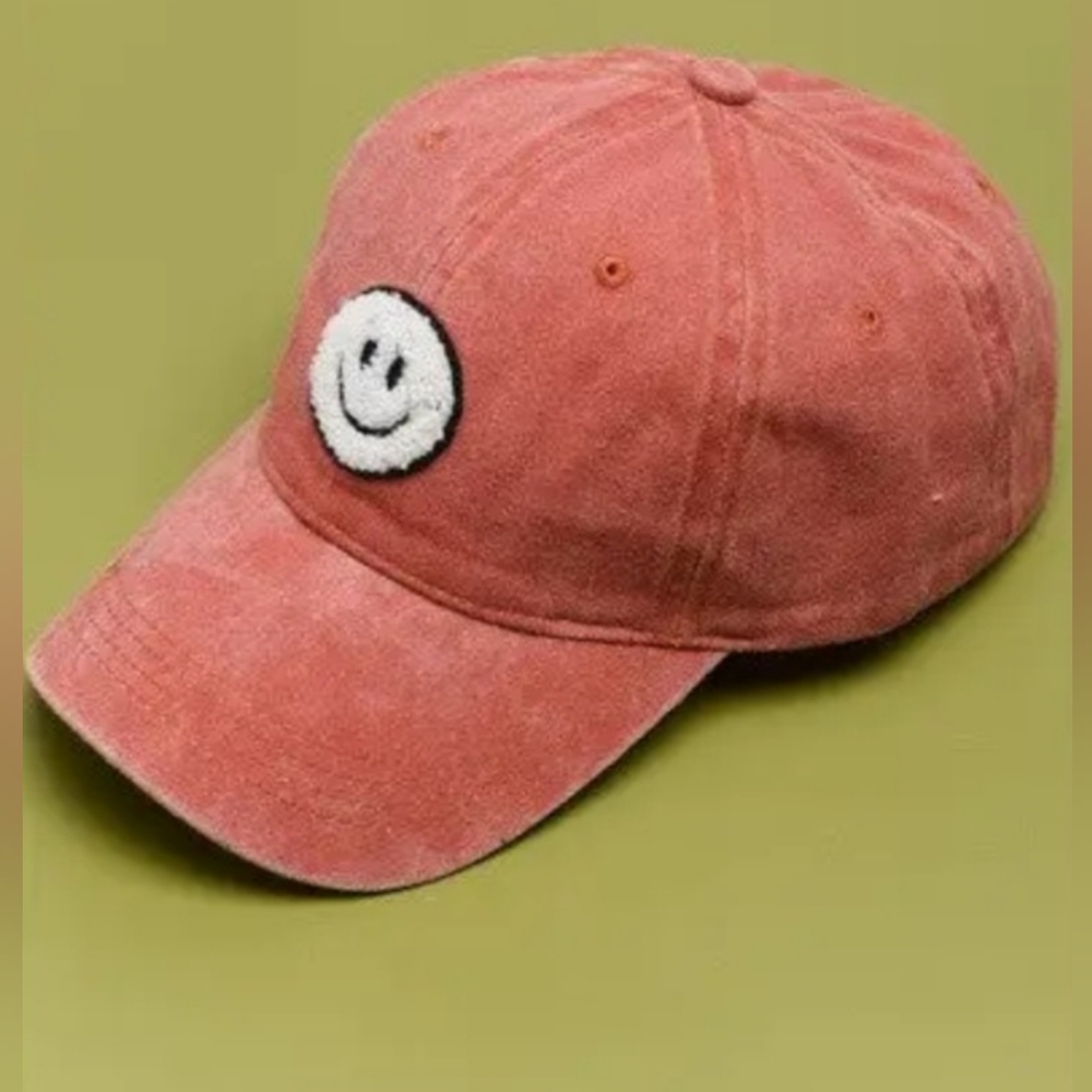 ✨️Smiley Face  Cap (Washed Terrcotta)